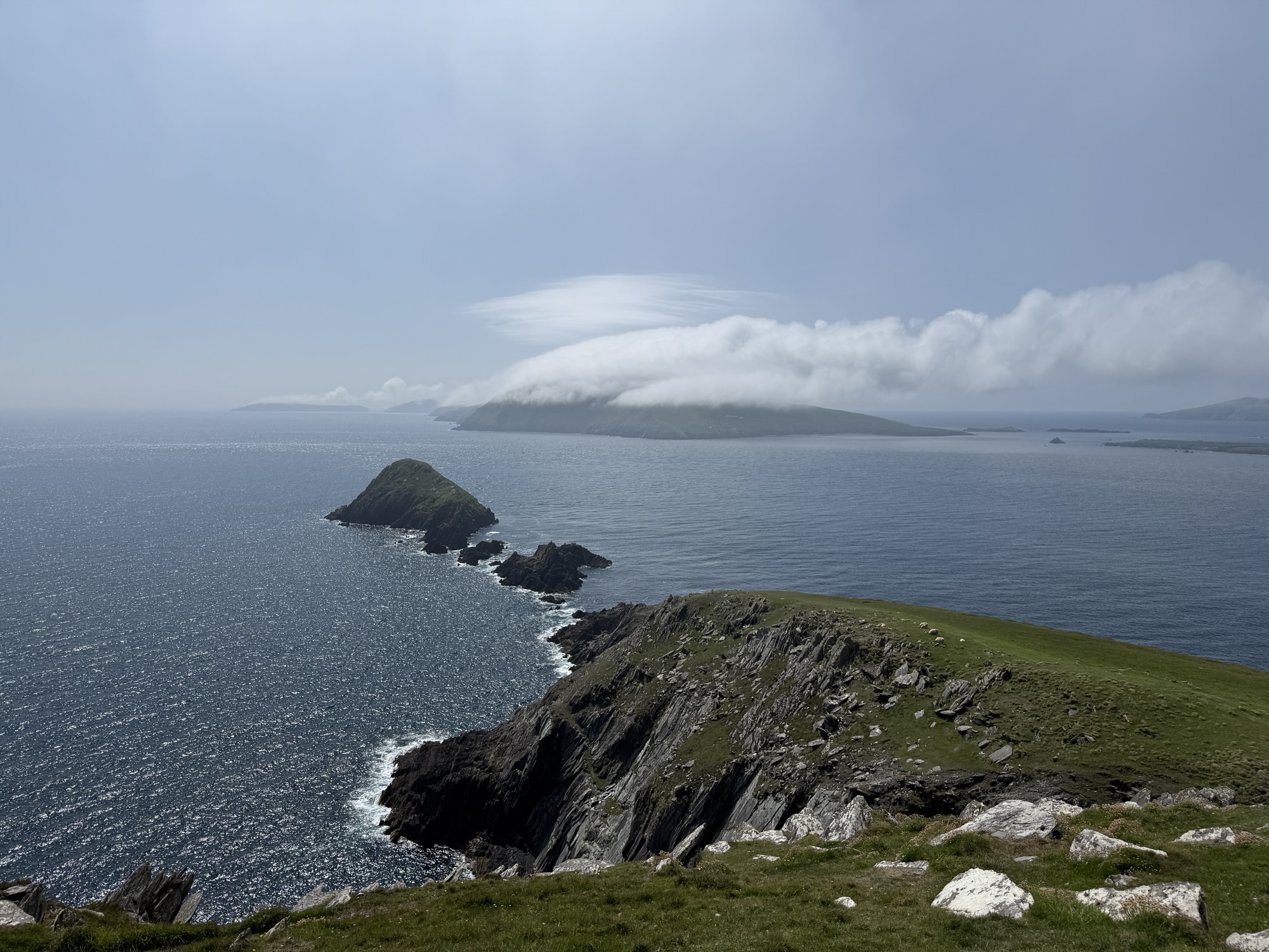 A 7-Day Ireland Road Trip with Teens: Castles, Cliffs, and Green Roads